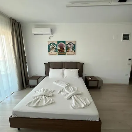 Hermanos Studio Nuba Club Mamaia